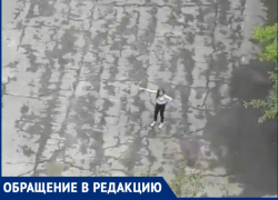 Девочка-подросток перебила окна в заброшенном здании на улице Кошевого 