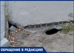 «Ждем, когда кто-то провалится?»: жители Волгодонска напуганы дырой под оживленным перекрестком