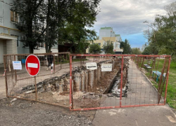 Легендарную разваливающуюся канализацию на улице Маршала Кошевого ждет четвертичный ремонт