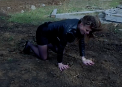 По некоторым дорогам Волгодонска можно перемещаться только "на карачках"