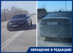 Три нарушения за минуту: на трассе под Волгодонском заметили «лихача» с откидными номерами