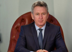 Виктор Мельников поздравил волгодонцев с Пасхой 