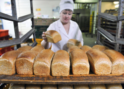 Хлеб, яйца и сахар: какие продукты подорожали за месяц