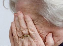 В Волгодонске мужчина жестоко избил свою пожилую мать