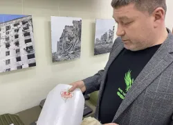 «Победа будет за нами!»: четвертую годовщину с начала СВО Волгодонск отметил выставкой оружейных трофеев