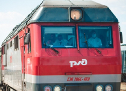 На новогодние каникулы через Волгодонск запустят дополнительные поезда к Черному морю