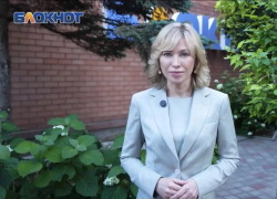 «Люди в белых халатах имеют бесконечно огромное сердце»: Екатерина Стенякина поздравила медиков с профессиональным праздником