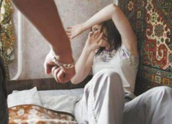 В Волгодонском районе мужчина избил и изнасиловал 56-летнюю соседку