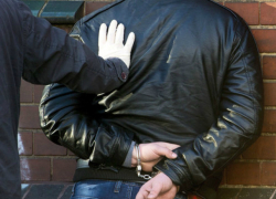 В Романовке на продаже наркотиков поймали 22-летнего парня