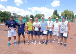 65 спортсменов разного возраста приняли участие в открытом кубке Волгодонска по теннису 