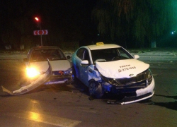 В Волгодонске нарушение ПДД закончилось серьезным ДТП