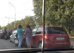Утро в Волгодонске традиционно начинается с ДТП - читатель