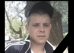 В Волгодонске в районе оросительного канала найден повешенным молодой парень