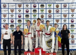 Волгодонские бойцы-рукопашники покорили Аксай: семь медалей завоевали наши ребята 