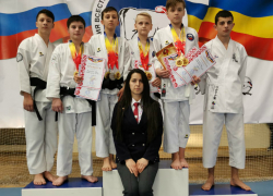 Волгодонцы завоевали россыпь наград на чемпионате Ростовской области по каратэ 