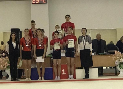 Волгодонские акробаты вернулись с победой с Всероссийских соревнований 