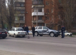 «Копейка» врезалась в «Порше», который пытался повернуть через две сплошные на Степной 