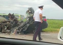 Семья с ребенком погибла в жутком ДТП на трассе Ростов-Волгодонск