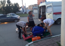 В Волгодонске мотоциклиста сбила «десятка», которая пыталась проехать поперек проспекта Строителей