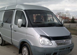 На трассе Цимлянск - Шахты пойман пожилой мужчина за рулем угнанного микроавтобуса