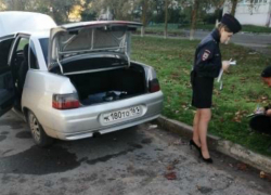 Неизвестные обокрали ВАЗ-2110 в Волгодонске и скрылись 