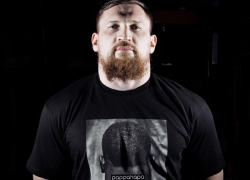 Дмитрий Кудряшов попытается отбуксировать поезд весом 300 тонн