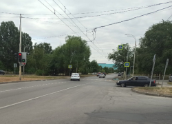 ГИБДД не будет штрафовать водителей за пересечение сплошных линий на проспекте Курчатова