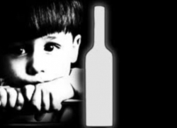 Сотрудники линейной полиции задержали молодую мать в наркотическом и алкогольном опьянении