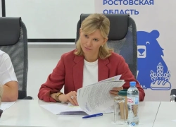 Открытый диалог и прямая помощь: Екатерина Стенякина провела масштабный приём граждан в Волгодонске