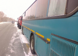 Пассажиры автобуса «Москва–Волгодонск» чуть не замерзли после поломки на трассе