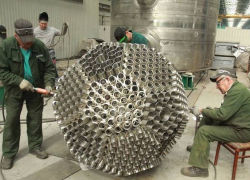 Работники Атоммаша создали икосаэдр весом 600 кг  специально к ЧМ 2018  