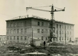 67 лет назад в Волгодонск приехали руководители строящегося химзавода