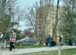 «Чистый город начинается с нас»: Волгодонск объединился на масштабном субботнике