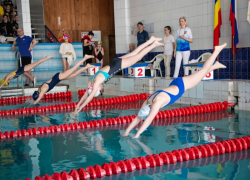 Около 250 пловцов приехали в Волгодонск для участия в турнире в честь Юлии Ефимовой