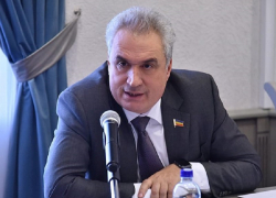 «Время отдавать долги»: депутат ЗС Виктор Халын проведет встречу с избирателями в Волгодонске
