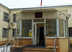 Суд в Волгодонске постановил выдворить из России мигранта из Узбекистана