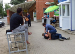 Волгодонец сфотографировал драку средь бела дня и возмущен равнодушием свидетелей происшествия