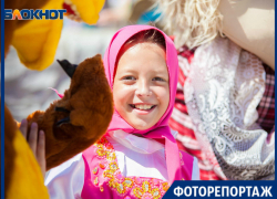 Открытие сквера "Дружба" глазами фотографа "Блокнота"