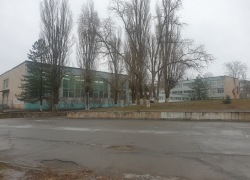 Школу №13 суд обязал сделать ремонт протекающей крыши