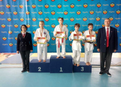 Команда из Волгодонска завоевала второе место на межрегиональном турнире по всестилевому каратэ