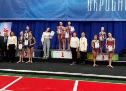 Волгодонские акробаты вернулись с медалями со Всероссийских соревнований