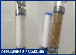 «Вода с каждым днем становится все грязнее»: волгодончанку шокировал «поржавевший» за неделю водяной фильтр