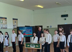 В Новоцимлянской школе открыли «Парту Героя» в память о Максиме Латышеве