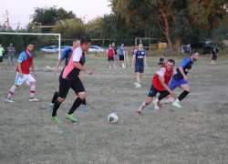 Чемпионат любительской футбольной лиги в Волгодонске в самом разгаре 