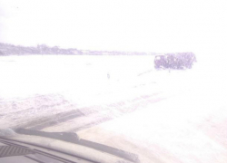 Под Волгодонском фура слетела с трассы из-за сильного гололеда