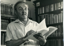 53 года назад Владимир Смиренский открыл в Волгодонске уникальный литературный музей
