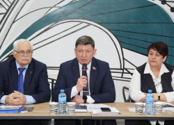 Депутаты Волгодонска ищут способ повысить качество услуг ЖКХ при миллиардном долге горожан