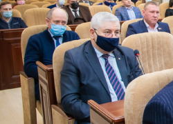 В комиссию по строительству Думы вошел новый член