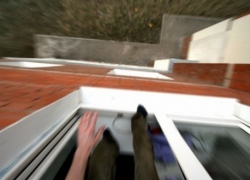 Волгодончанка выбросилась из окна после ссоры с мужем