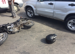 В Волгодонске внедорожник «Судзуки» сбил мотоциклиста на Морской